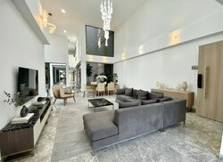 Jalan Yasin (D14), Semi-Detached #537570621